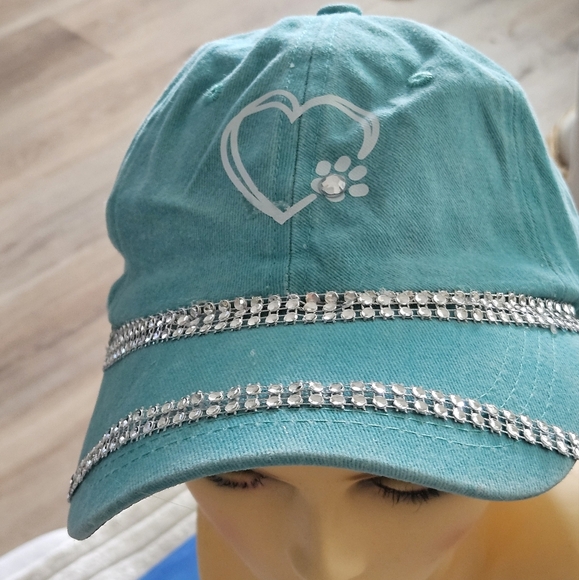 Ladies Bedazzled Ballcap For Doggy Mamas - Picture 1 of 2